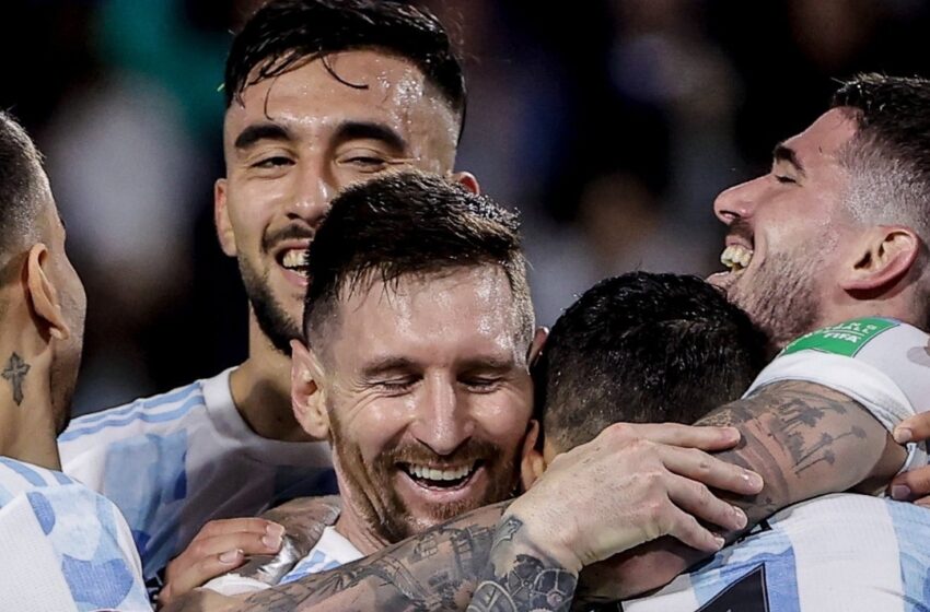  Argentina cerró las eliminatorias con un empate con polémica frente Ecuador