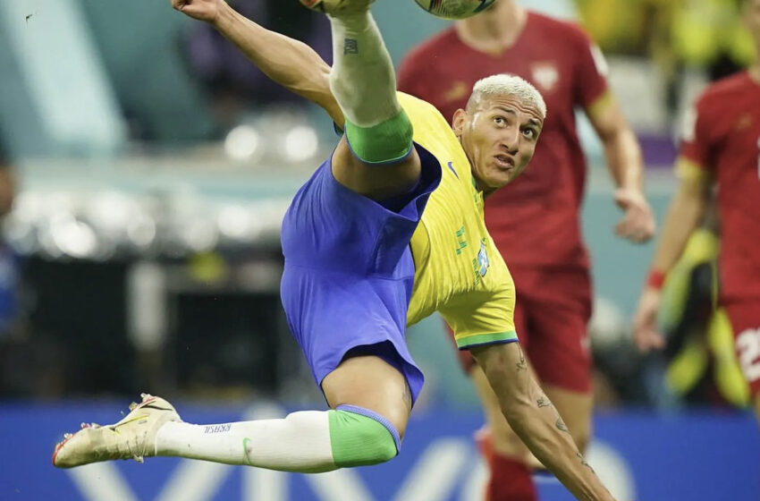  Brasil se impuso sobre Serbia con doblete de Richarlison en un duro debut en el Mundial 